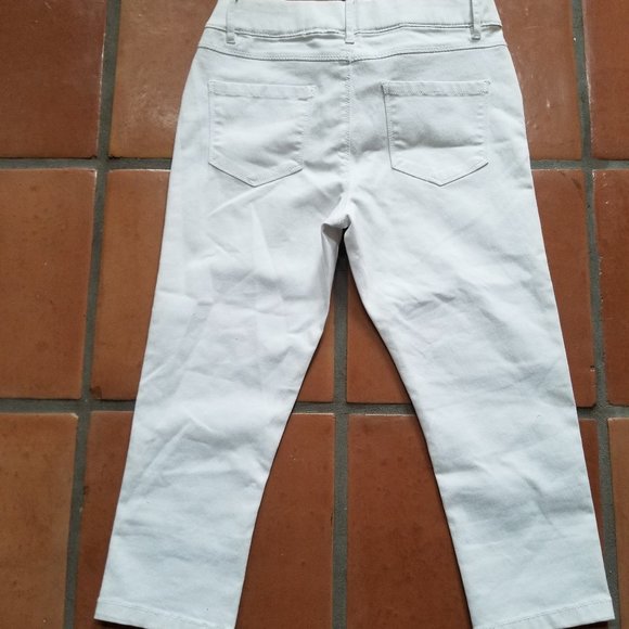 SUKO Mid Rise Pull On White Stretch Denim Capris - Picture 4 of 10